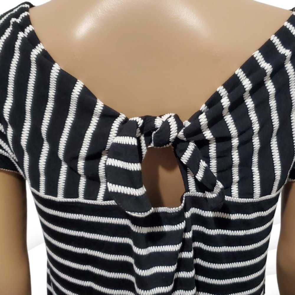 Loft Black and White Back Tie Blouse Size M - Picture 4 of 5